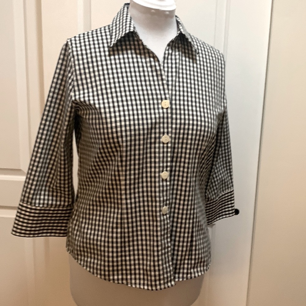 FOXCROFT BLACK & WHITE FITTED BLOUSE